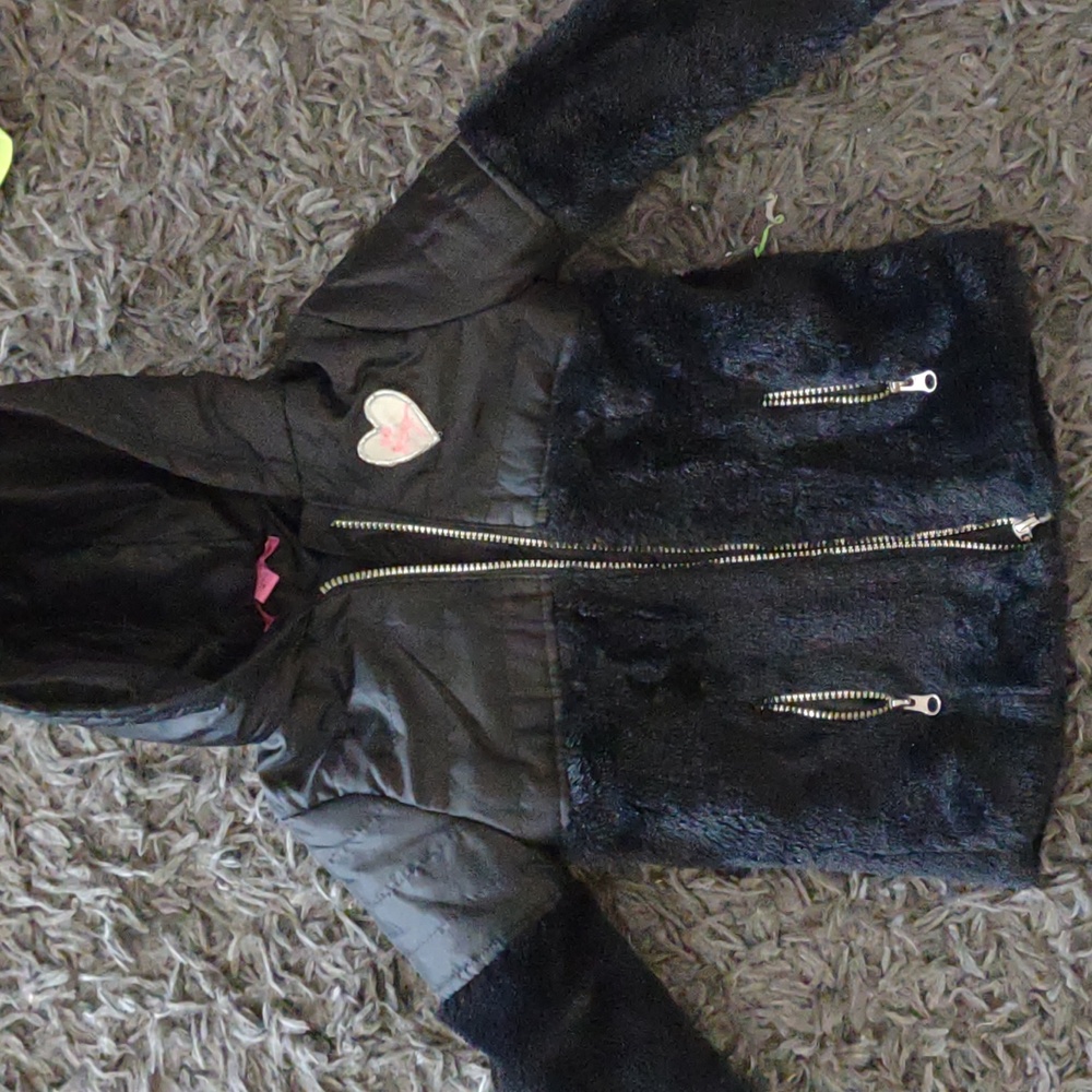 Coat/Jacket